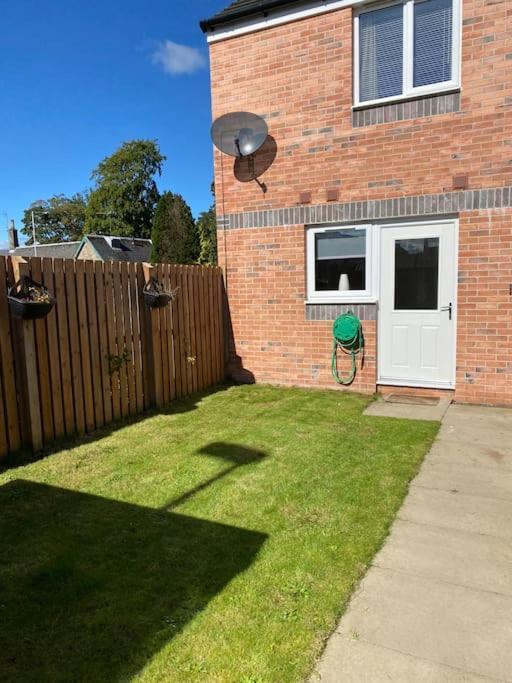 Loch Leven Getaway - 2 Bed House Apartment Kinross Exterior photo