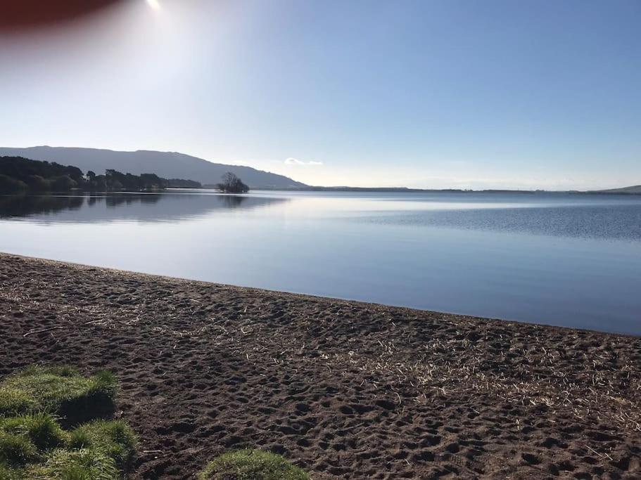 Loch Leven Getaway - 2 Bed House Apartment Kinross Exterior photo